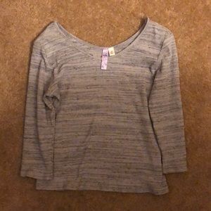 3/4 tee shirt